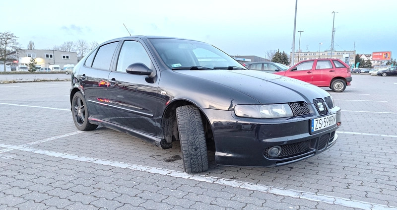 Seat Leon cena 8500 przebieg: 297000, rok produkcji 2004 z Szczecin małe 121